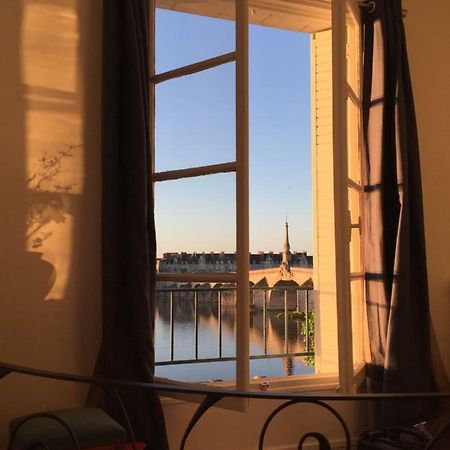 布鲁瓦Les Lumieres De La Loire公寓 外观 照片